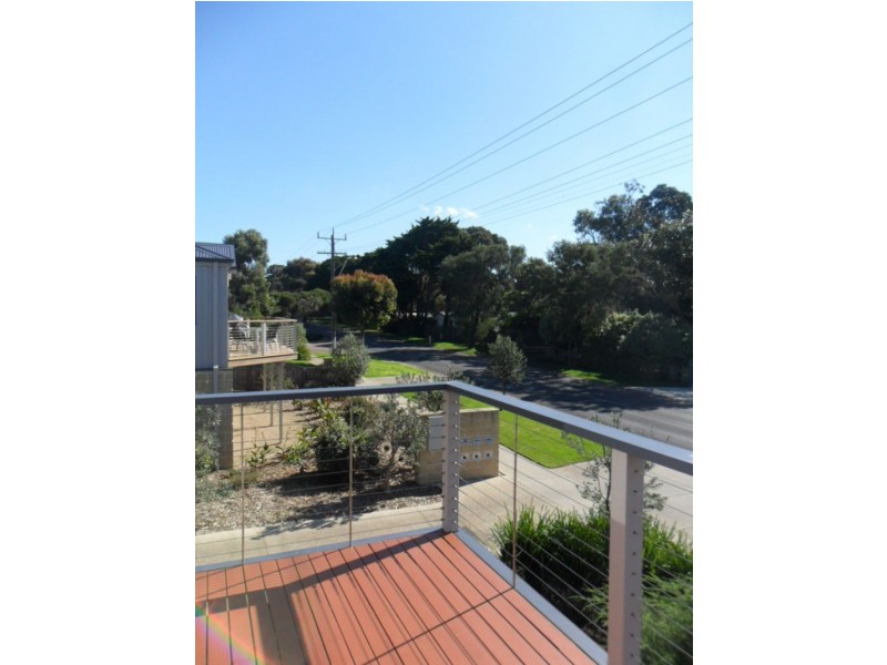 2/255 Church Street, Cowes VIC 3922