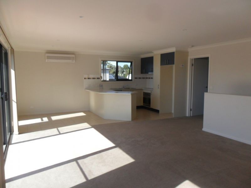 2/255 Church Street, Cowes VIC 3922