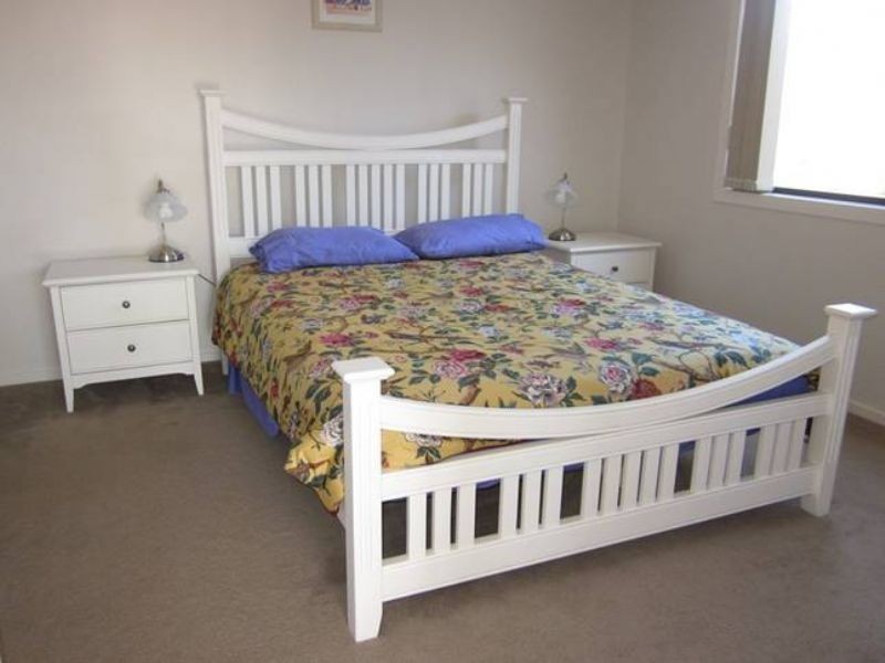 2/255 Church Street, Cowes VIC 3922