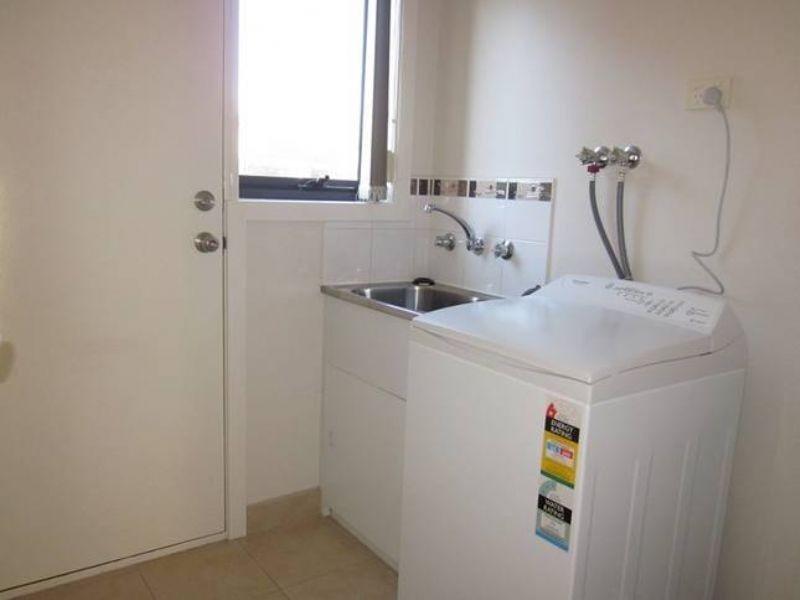 2/255 Church Street, Cowes VIC 3922