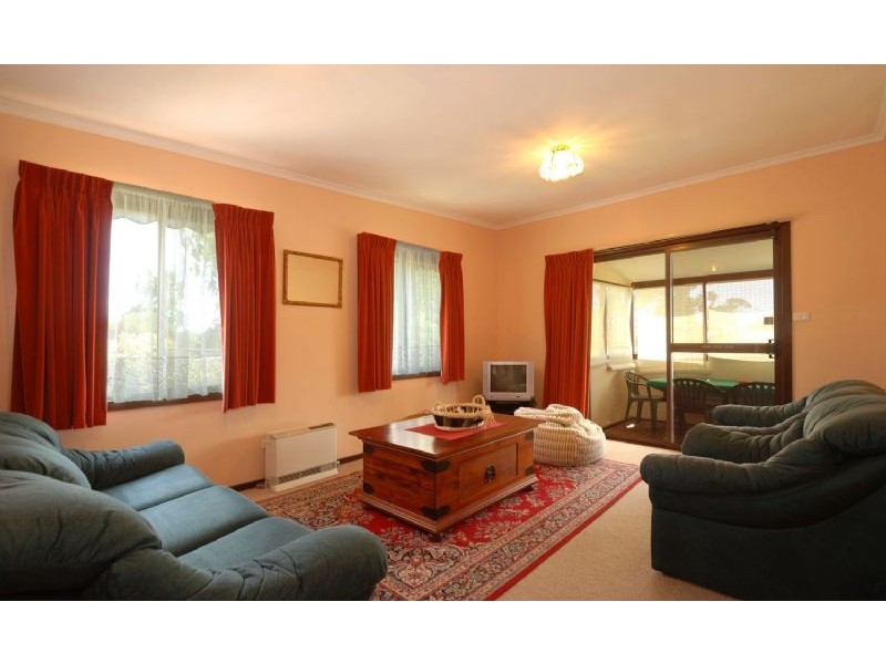 103 McKenzie Road, Cowes VIC 3922