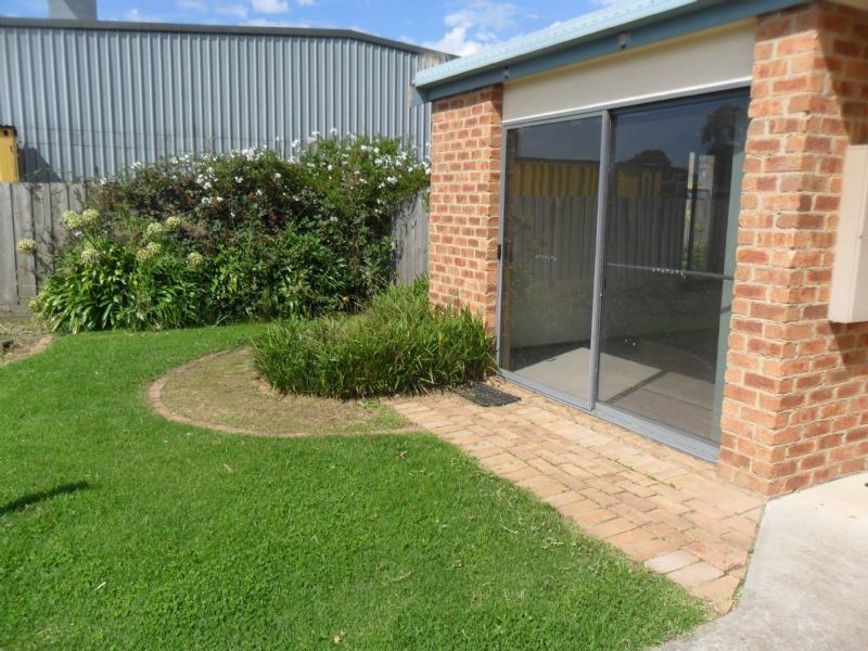 10/13 Douglas Road, Cowes VIC 3922