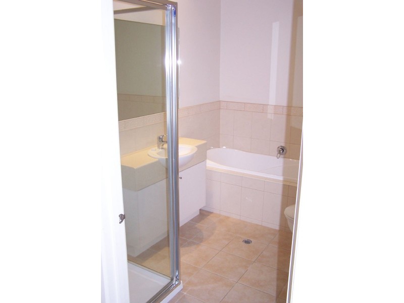 2/27 Chapel Street, Cowes VIC 3922