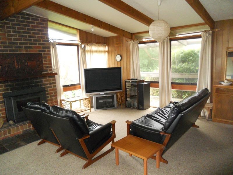 4 Panorama Drive, San Remo VIC 3925