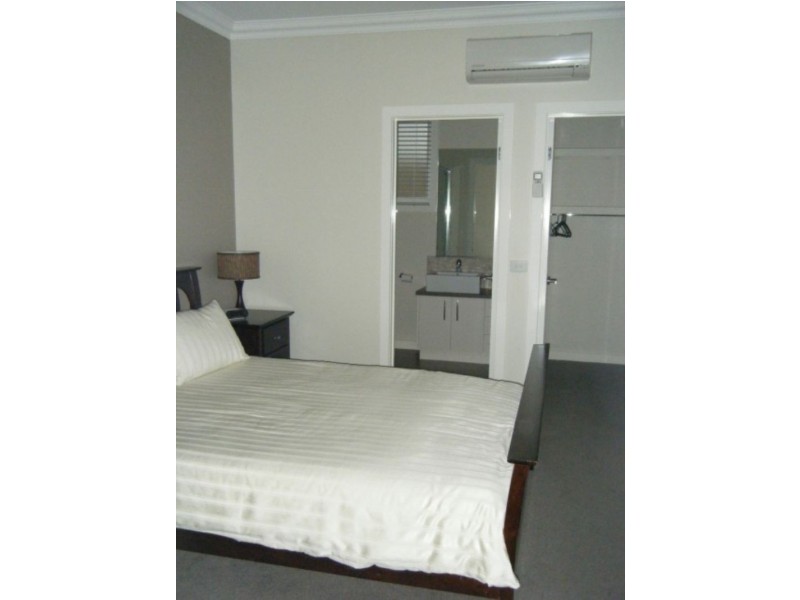 11/55-57 Chapel Street, Cowes VIC 3922