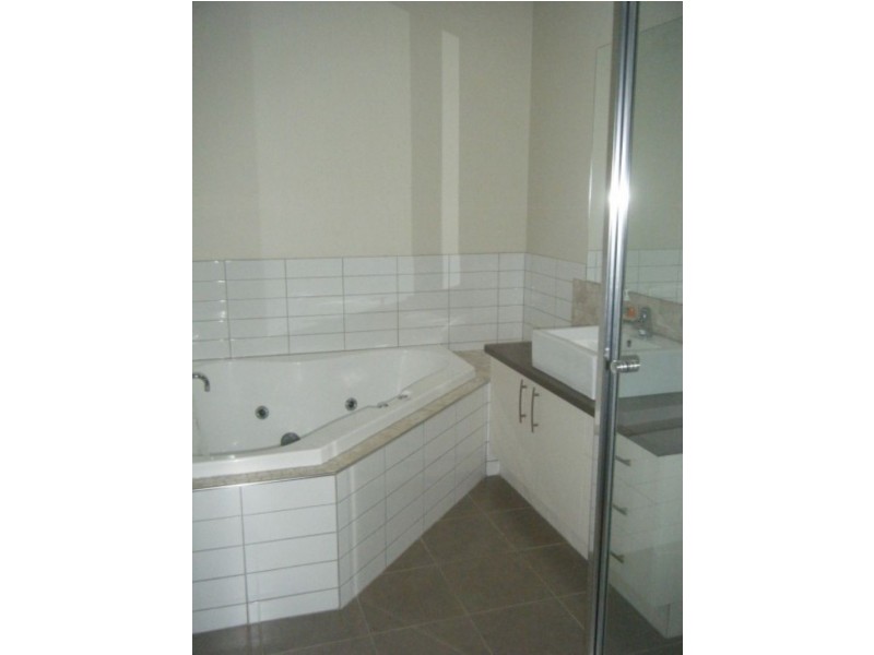 11/55-57 Chapel Street, Cowes VIC 3922