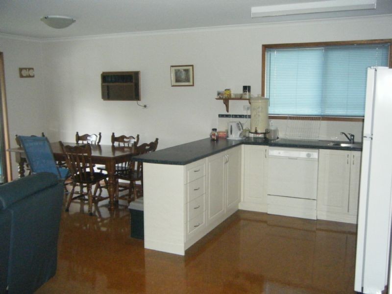 7 Seascape Avenue, Cowes VIC 3922