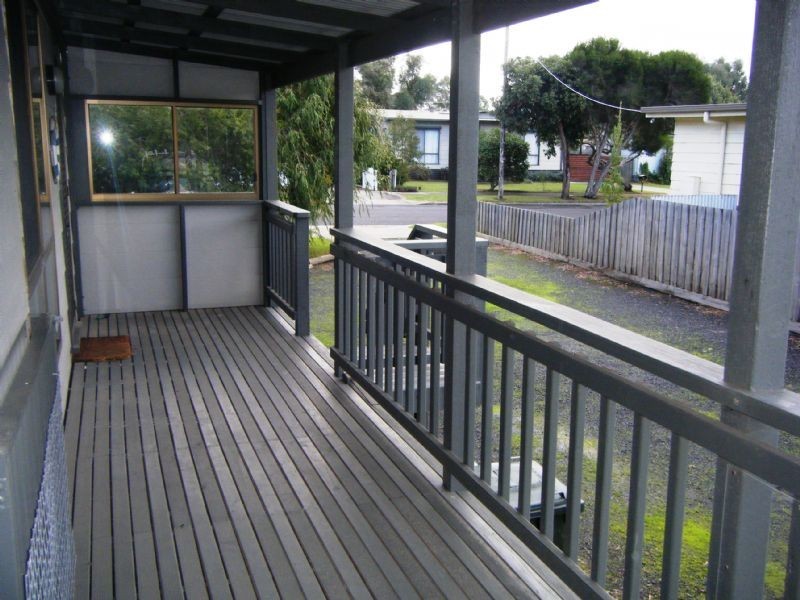 7 Seascape Avenue, Cowes VIC 3922