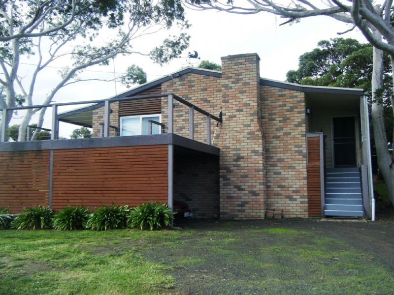 55 Red Rocks Road, Cowes VIC 3922