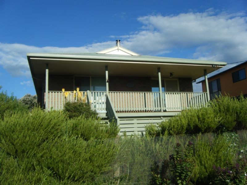 17 San Remo Crescent, Sunset Strip VIC 3922