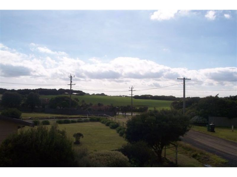 A/1 Bayview Avenue, Surf Beach VIC 3922