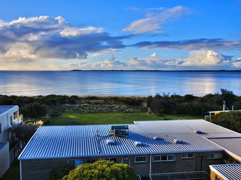 2/105-107 Silverleaves Avenue, Silverleaves VIC 3922