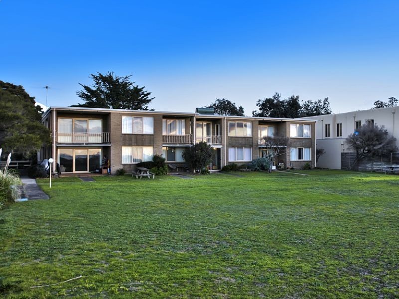 2/105-107 Silverleaves Avenue, Silverleaves VIC 3922
