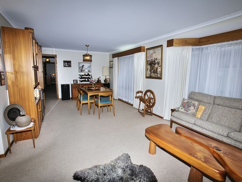 335 Coghlan Road, Silverleaves VIC 3922