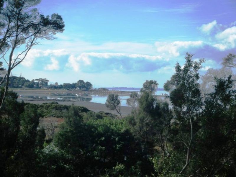 73 Beach Road, Rhyll VIC 3923