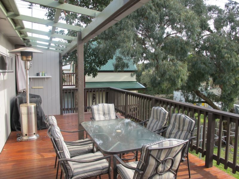 30 Koala Street, Cowes VIC 3922