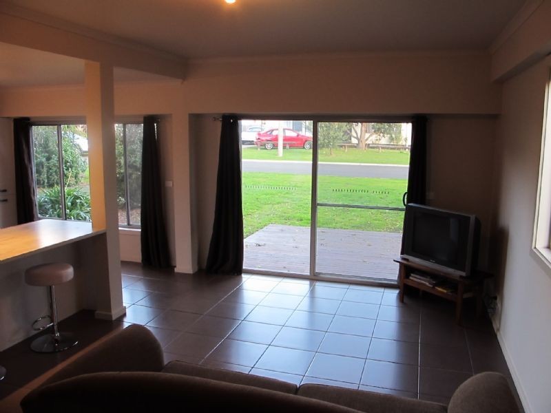 30 Koala Street, Cowes VIC 3922