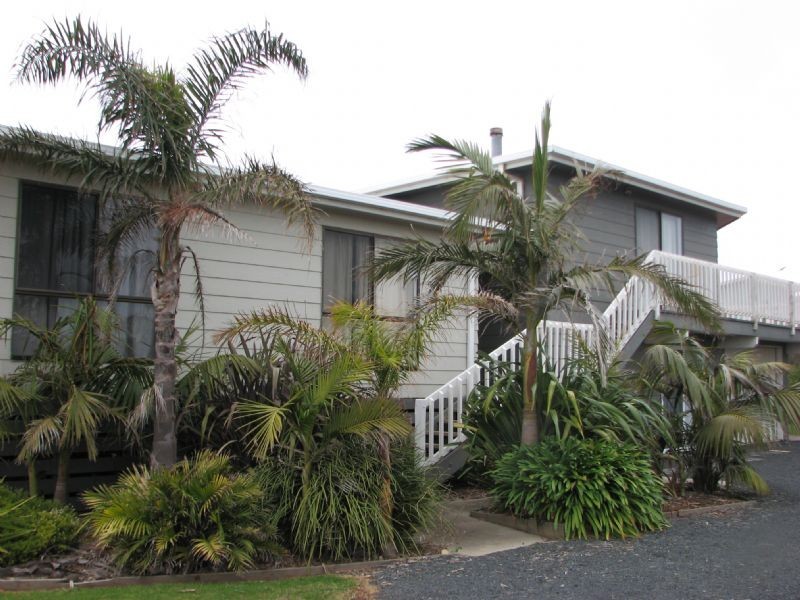 11 Sinclair Avenue, Surf Beach VIC 3922