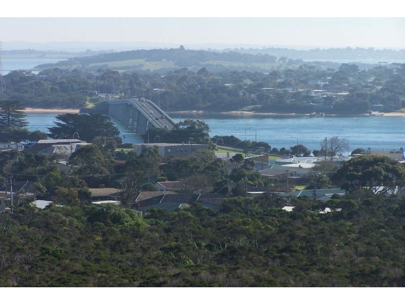 13 Panorama Drive, San Remo VIC 3925