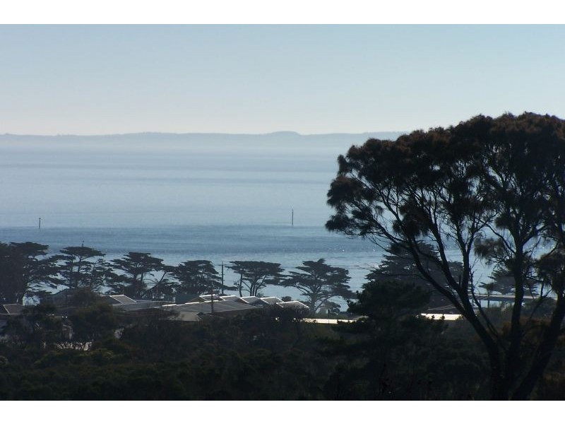 13 Panorama Drive, San Remo VIC 3925