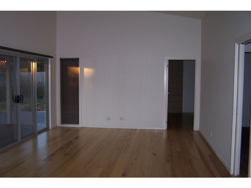 31 Norman Drive, Cowes VIC 3922