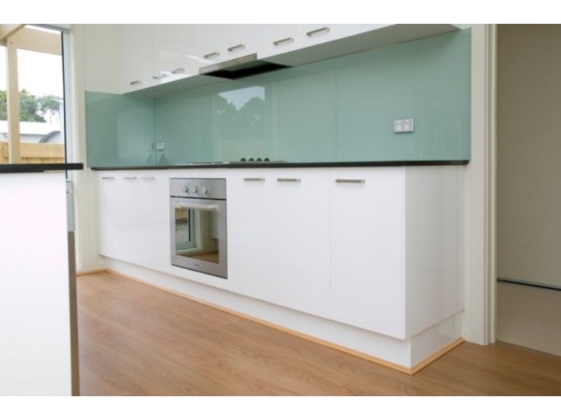 4/2 Kate Court, Cowes VIC 3922