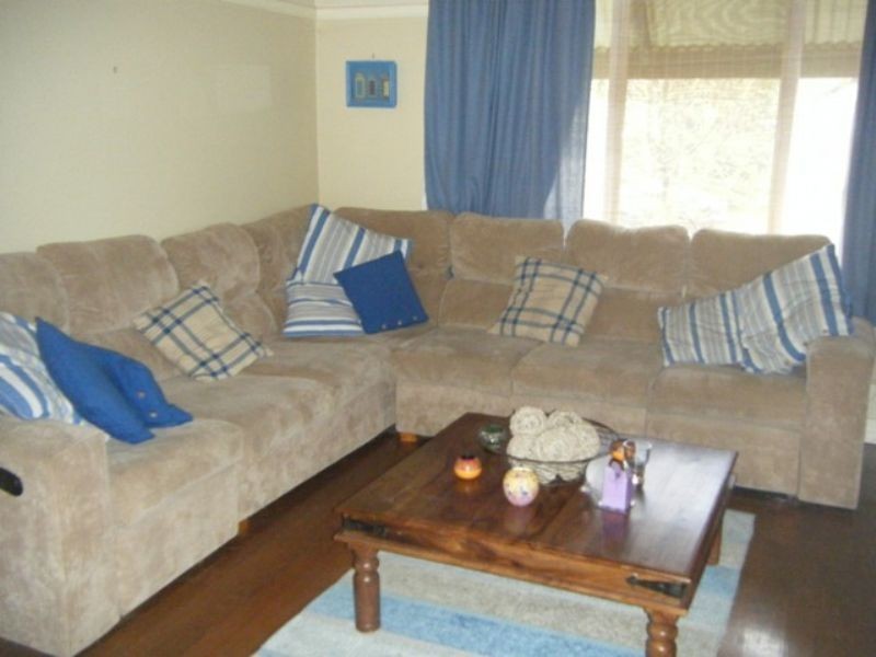 21 Churchill Drive, Cowes VIC 3922
