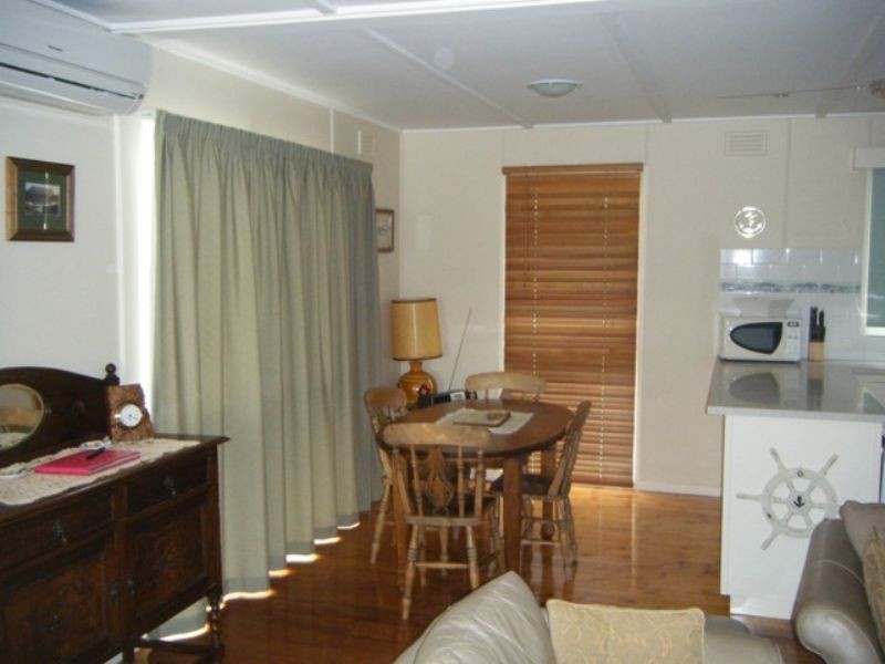 24 Waterloo Street, Rhyll VIC 3923