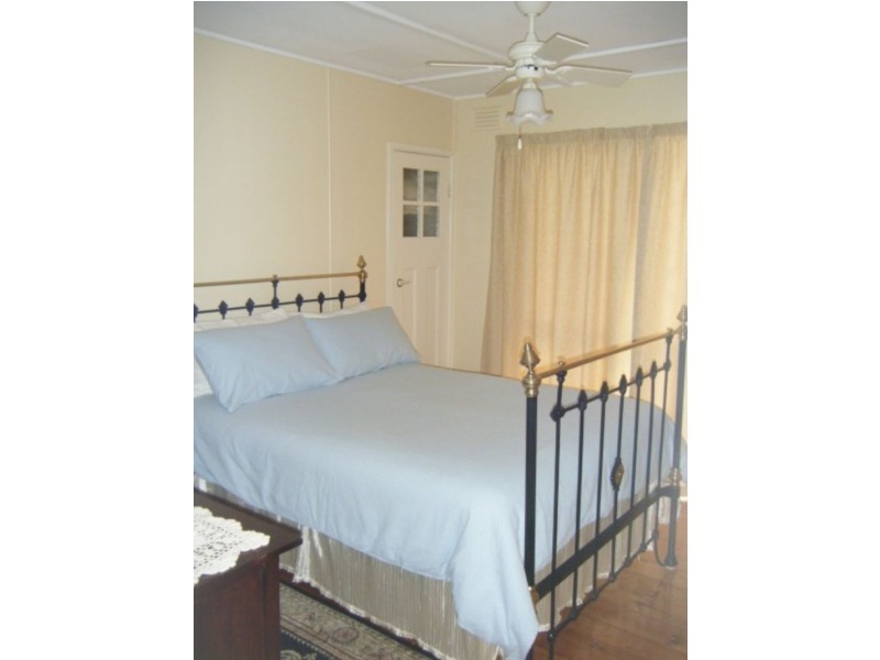 24 Waterloo Street, Rhyll VIC 3923