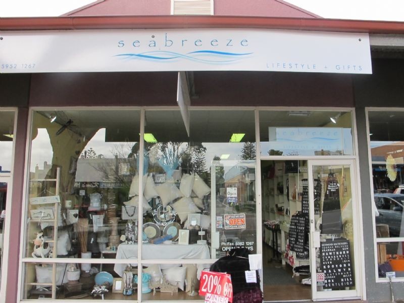 2/23-27 Thompson Avenue, Cowes VIC 3922