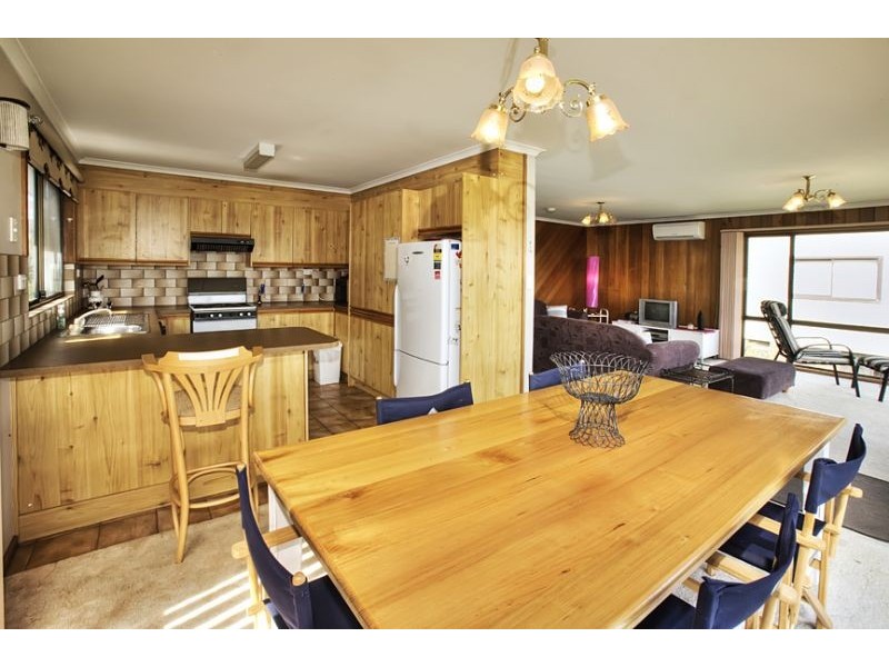 6 Cadogan Avenue, Ventnor VIC 3922