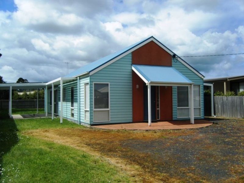 9 Irving Road, Cowes VIC 3922