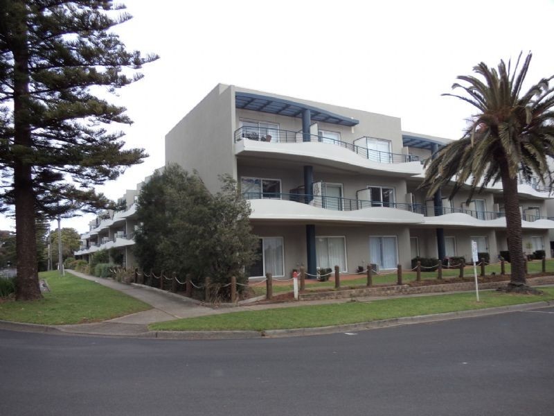 109/1 The Esplanade, Cowes VIC 3922