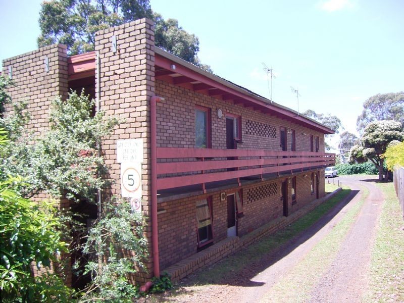 2/7 Bass Avenue, Cowes VIC 3922