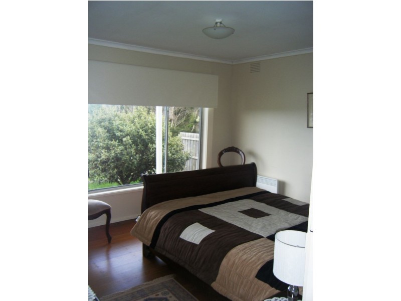 4 The Esplanade, Sunderland Bay VIC 3922