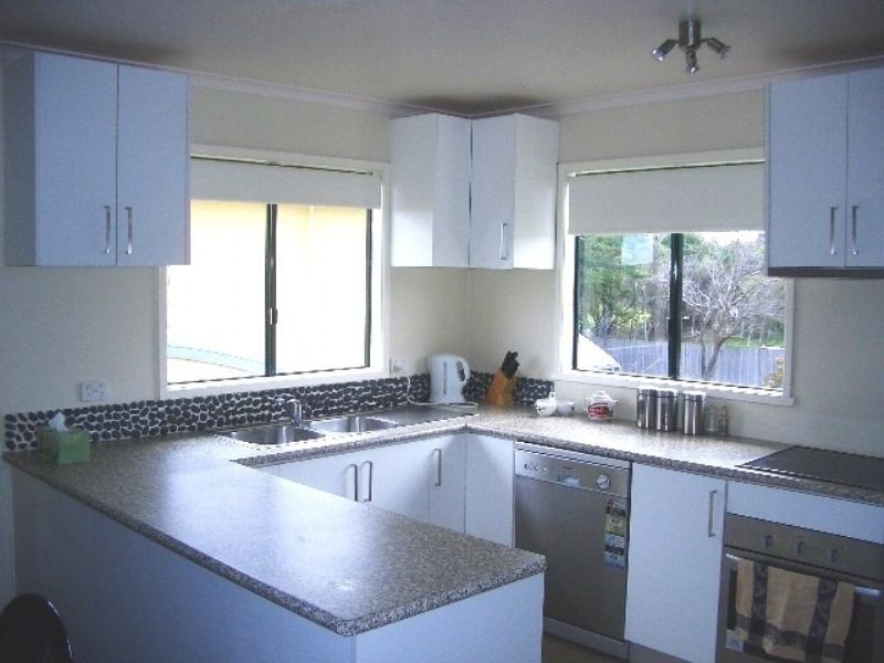 4 The Esplanade, Sunderland Bay VIC 3922