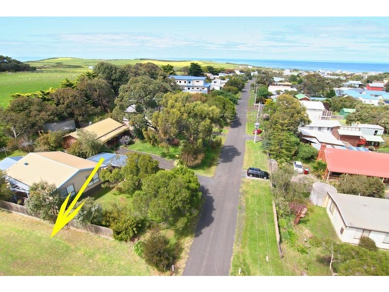 5 Dolphin Drive, Smiths Beach VIC 3922
