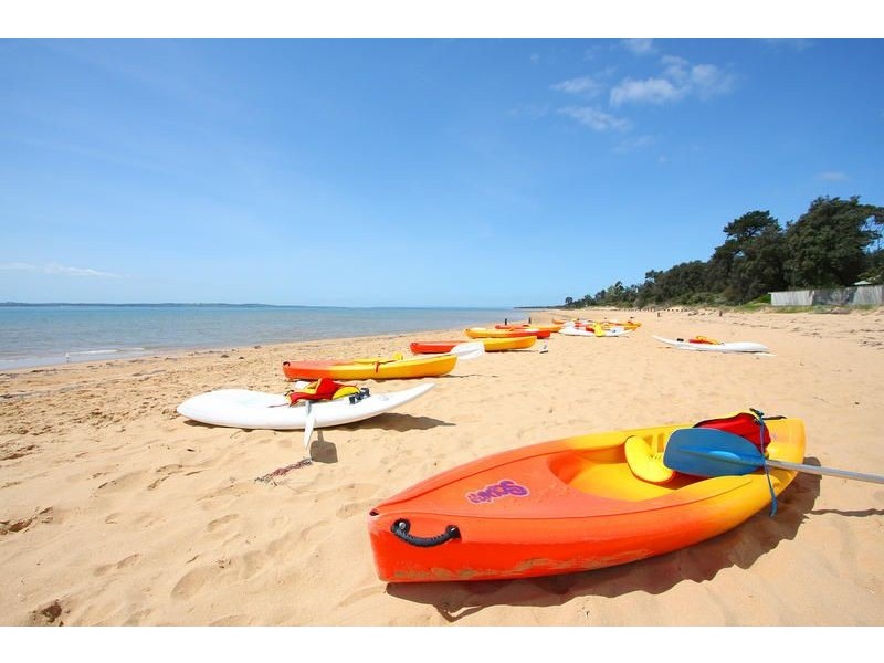 11 Rose Avenue, Cowes VIC 3922