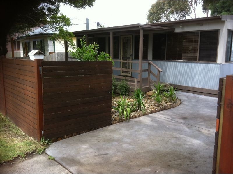 1 Broadwater Ave, Cape Woolamai VIC 3925