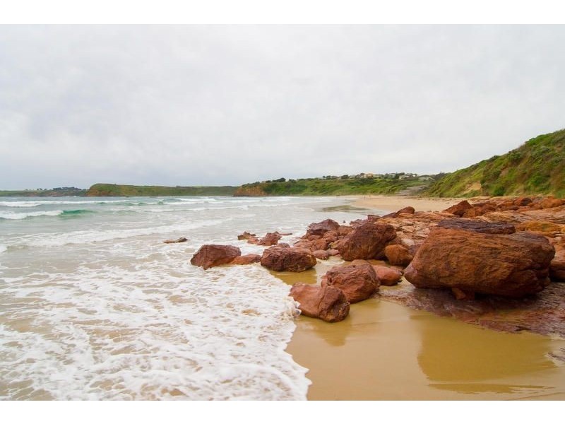 22 Dolphin Drive, Smiths Beach VIC 3922