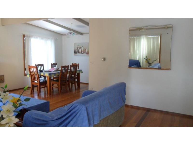 28 Phillip Street, Cowes VIC 3922