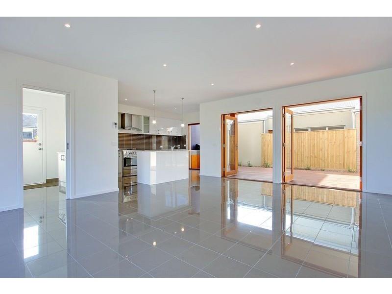 2, 6 & 8 Lobelia Lane, Cowes VIC 3922