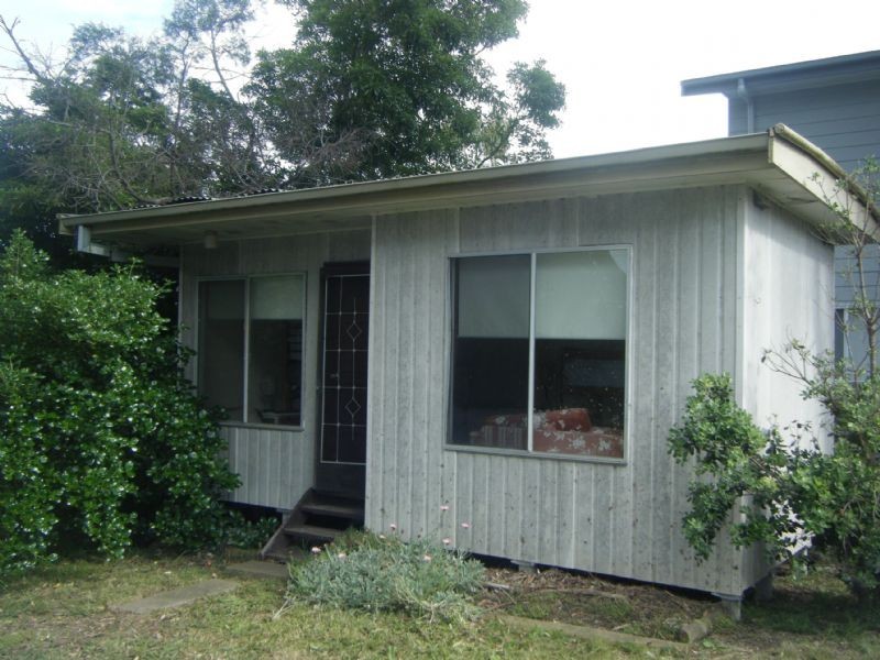 13 Roydon Road, Cowes VIC 3922