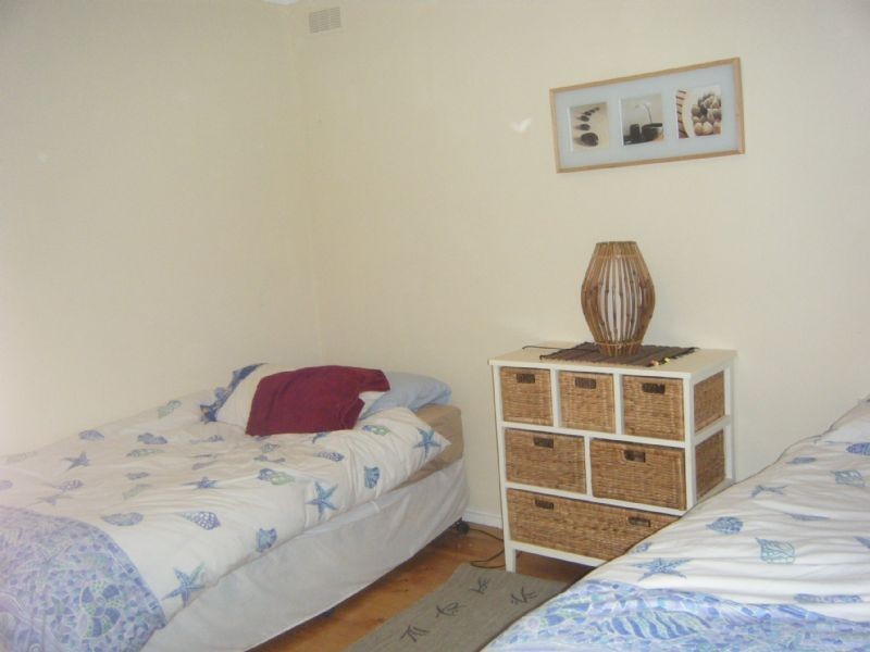 13 Roydon Road, Cowes VIC 3922