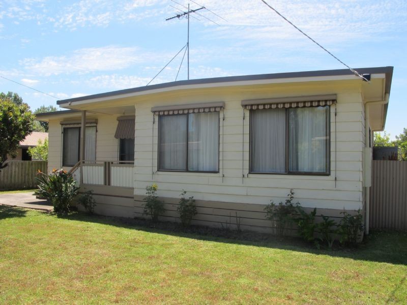 5 Seascape Avenue, Cowes VIC 3922