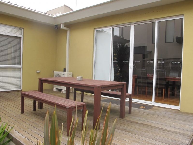 11/55-57 Chapel Street, Cowes VIC 3922