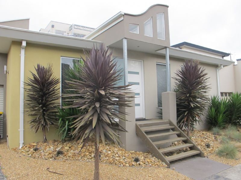 11/55-57 Chapel Street, Cowes VIC 3922