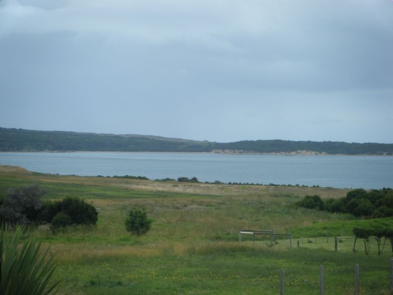 1/63 Penniwells Drive, San Remo VIC 3925