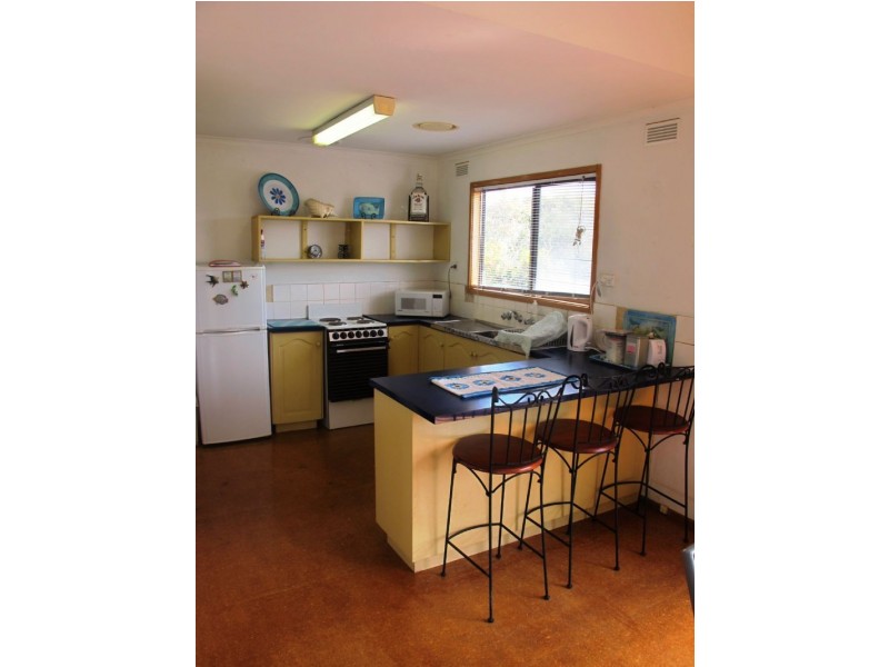 4 Dunvegan Crescent, Surf Beach VIC 3922