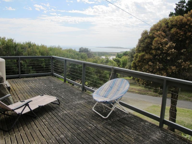 4 Dunvegan Crescent, Surf Beach VIC 3922